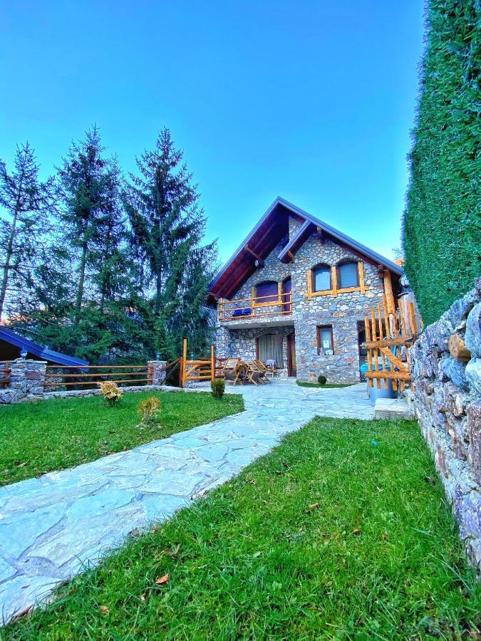 Chalet Kujta Peje Exteriér fotografie