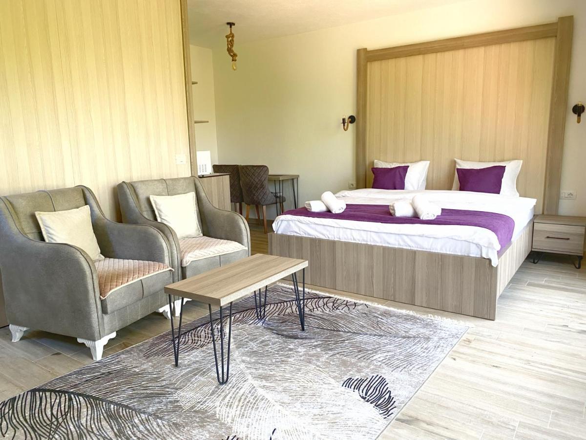 Chalet Kujta Peje Exteriér fotografie
