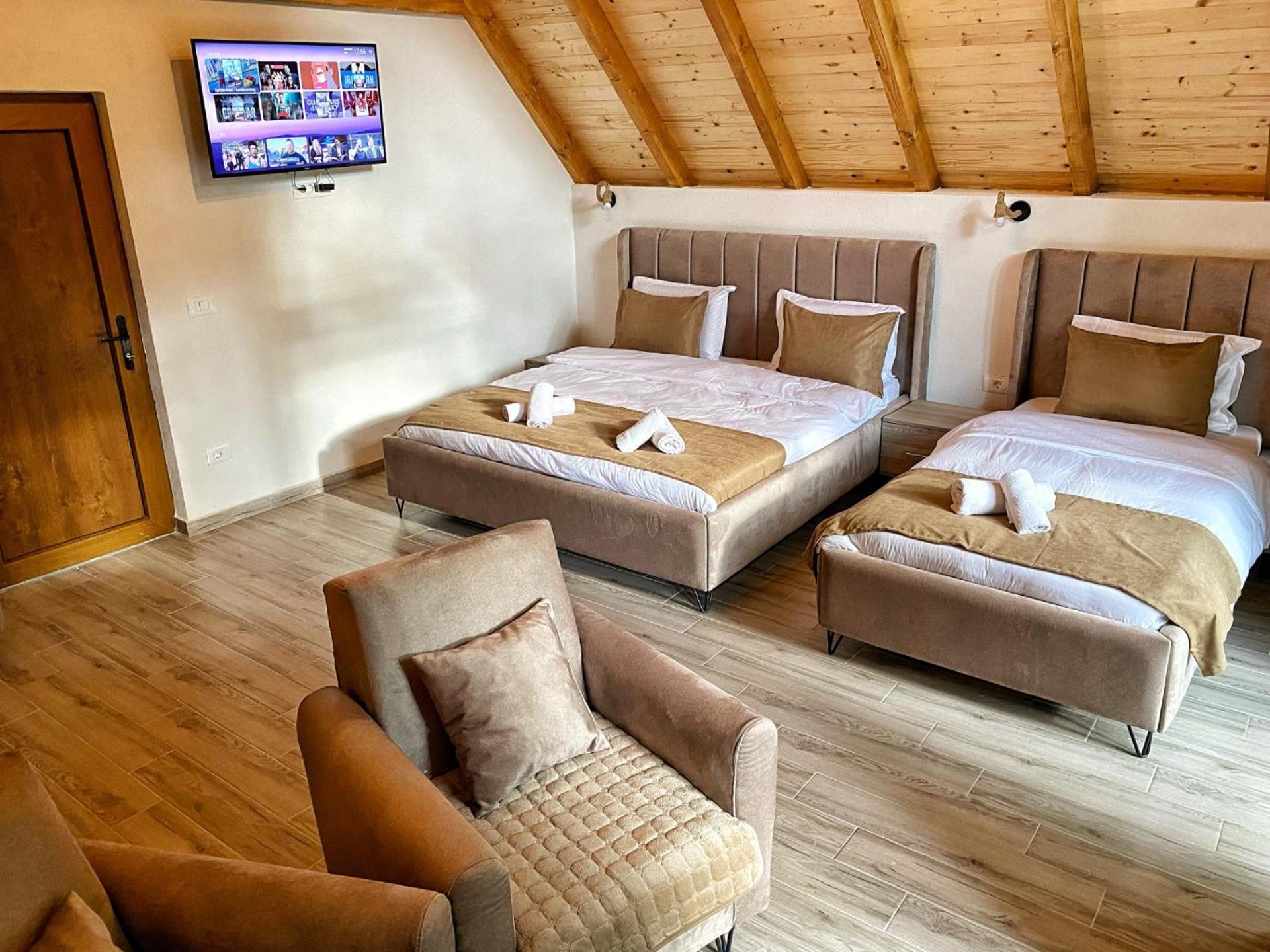 Chalet Kujta Peje Exteriér fotografie