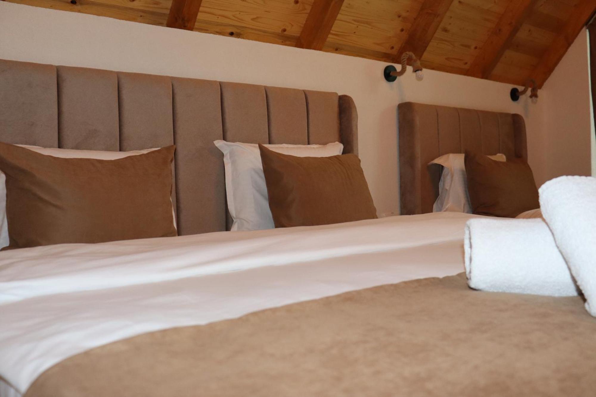 Chalet Kujta Peje Exteriér fotografie